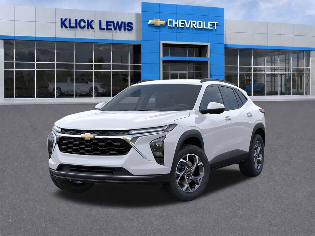 2026 Chevrolet Trax LT - Photo 6