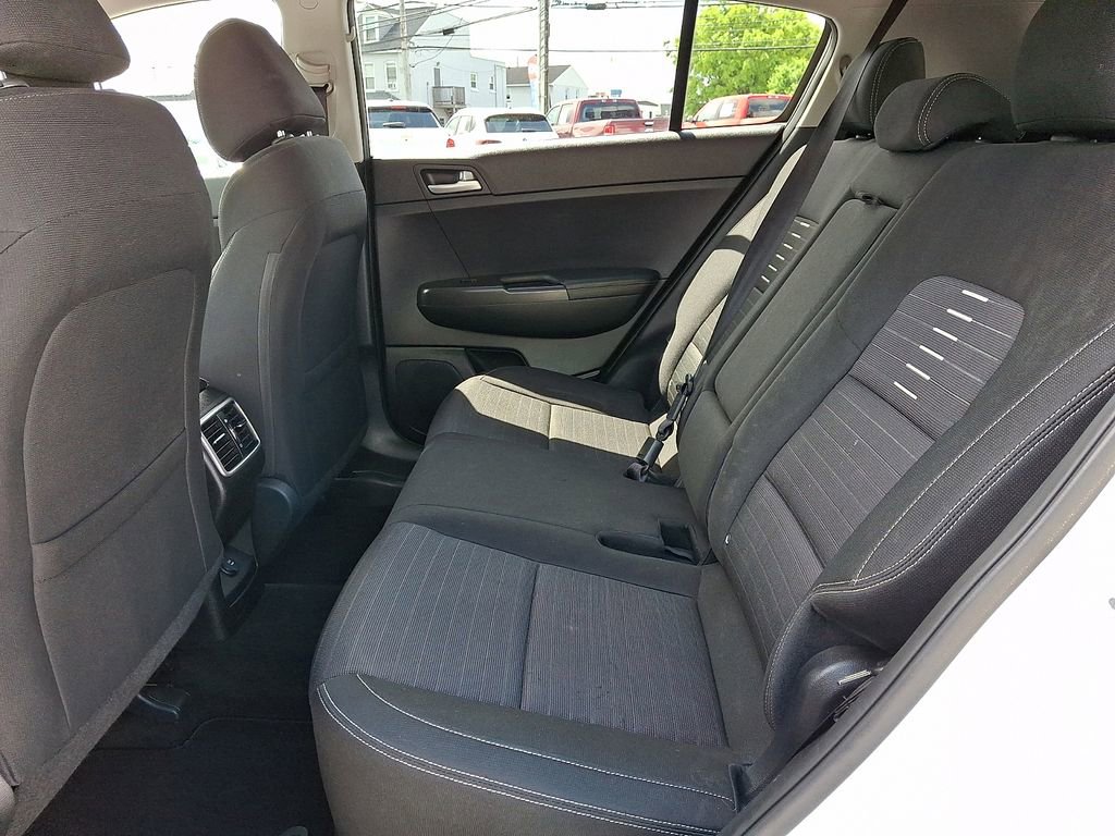 2018 Kia Sportage LX - Photo 12