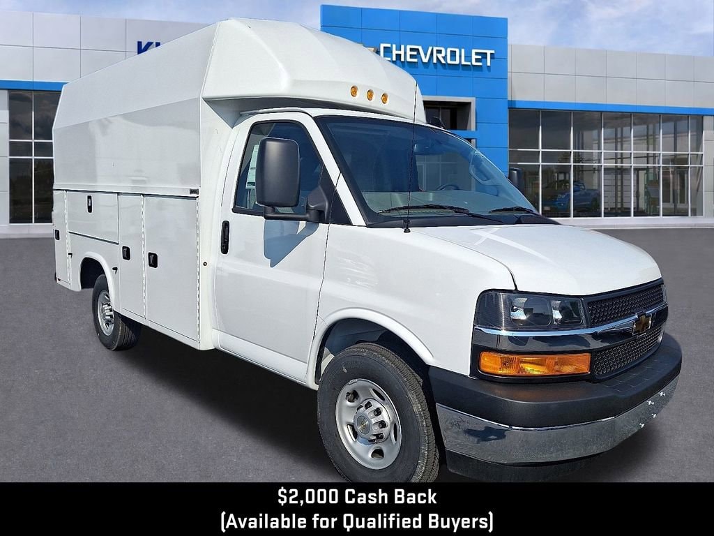 2024 Chevrolet Express Cutaway