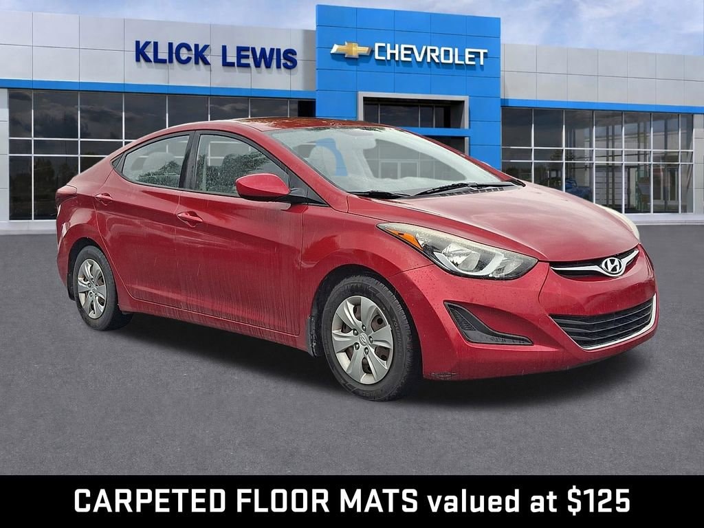 Used 2016 Hyundai Elantra SE Sedan