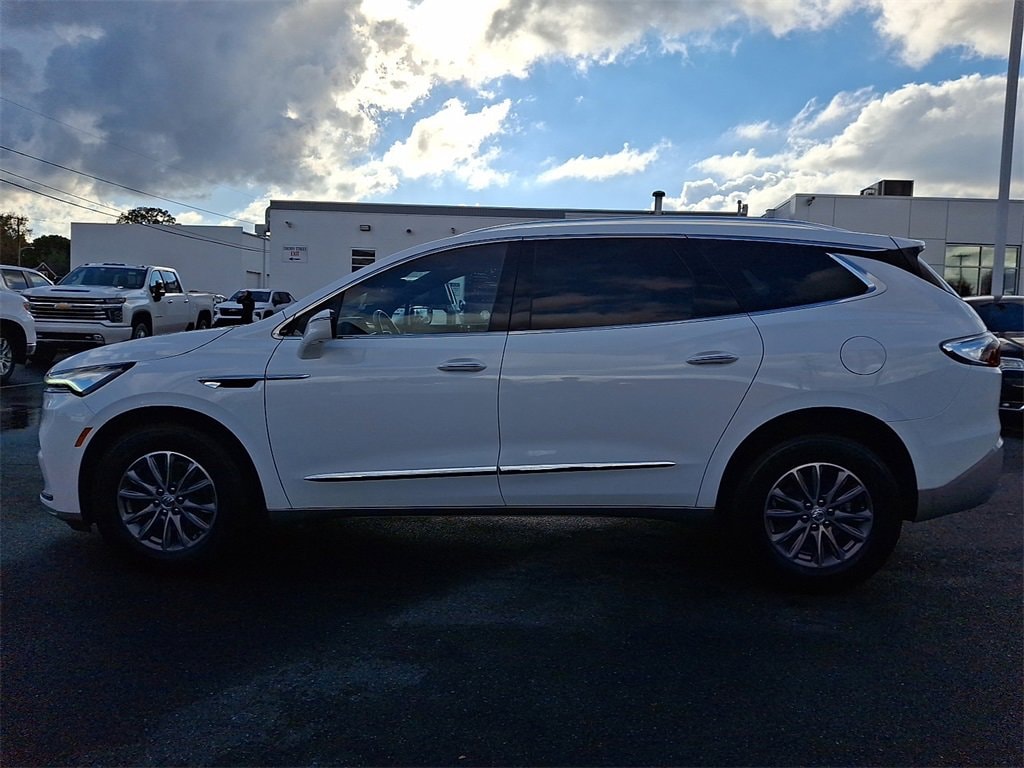 Used 2024 Buick Enclave Premium SUV