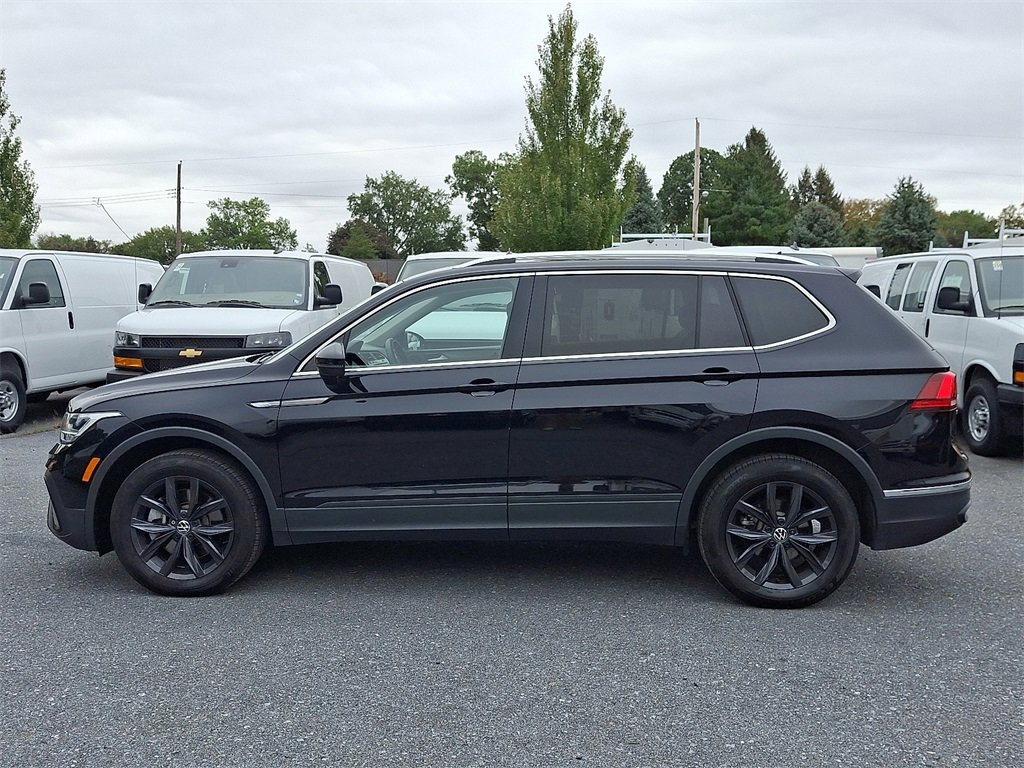 2024 Volkswagen Tiguan SE Wolfsburg Edition photo 4