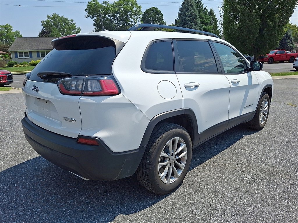 2022 Jeep Cherokee Latitude Lux photo 3