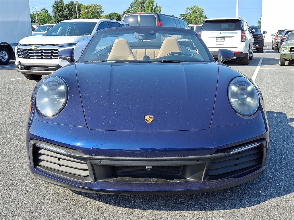 2021 Porsche 911 Cabriolet photo 2