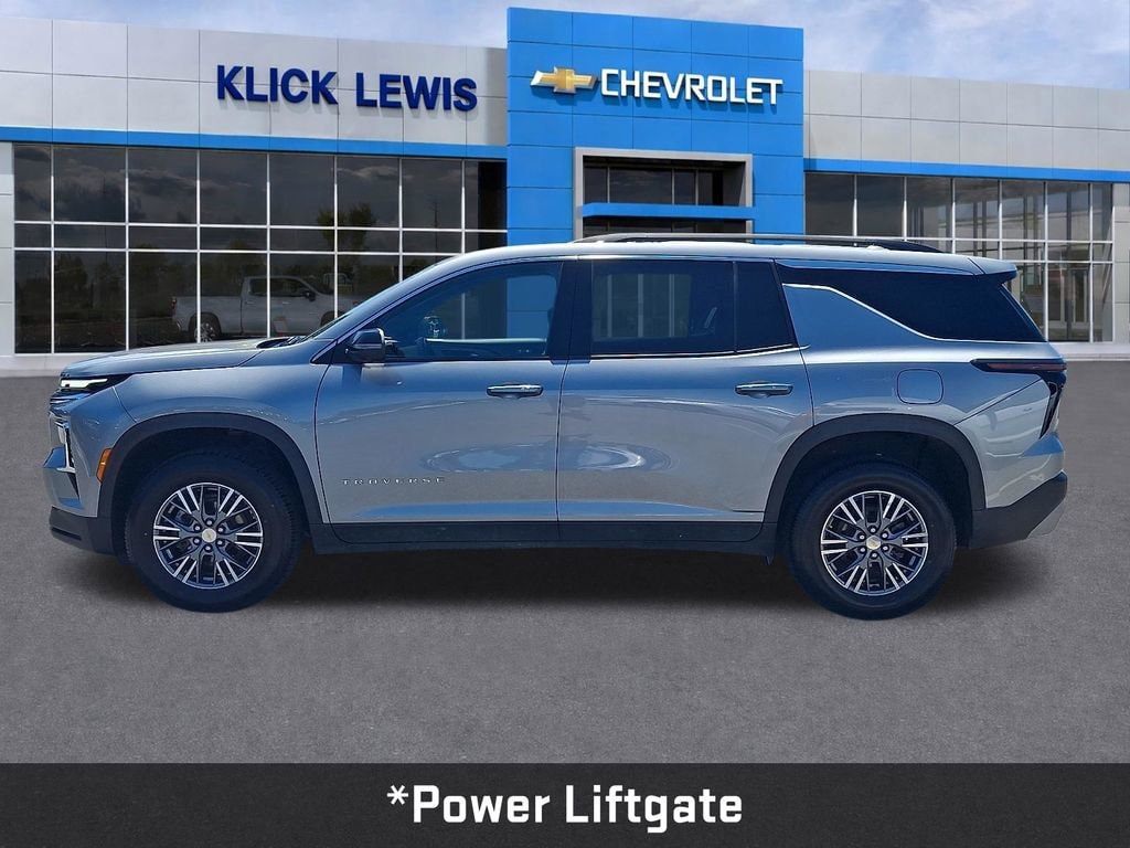Used 2024 Chevrolet Traverse LT SUV