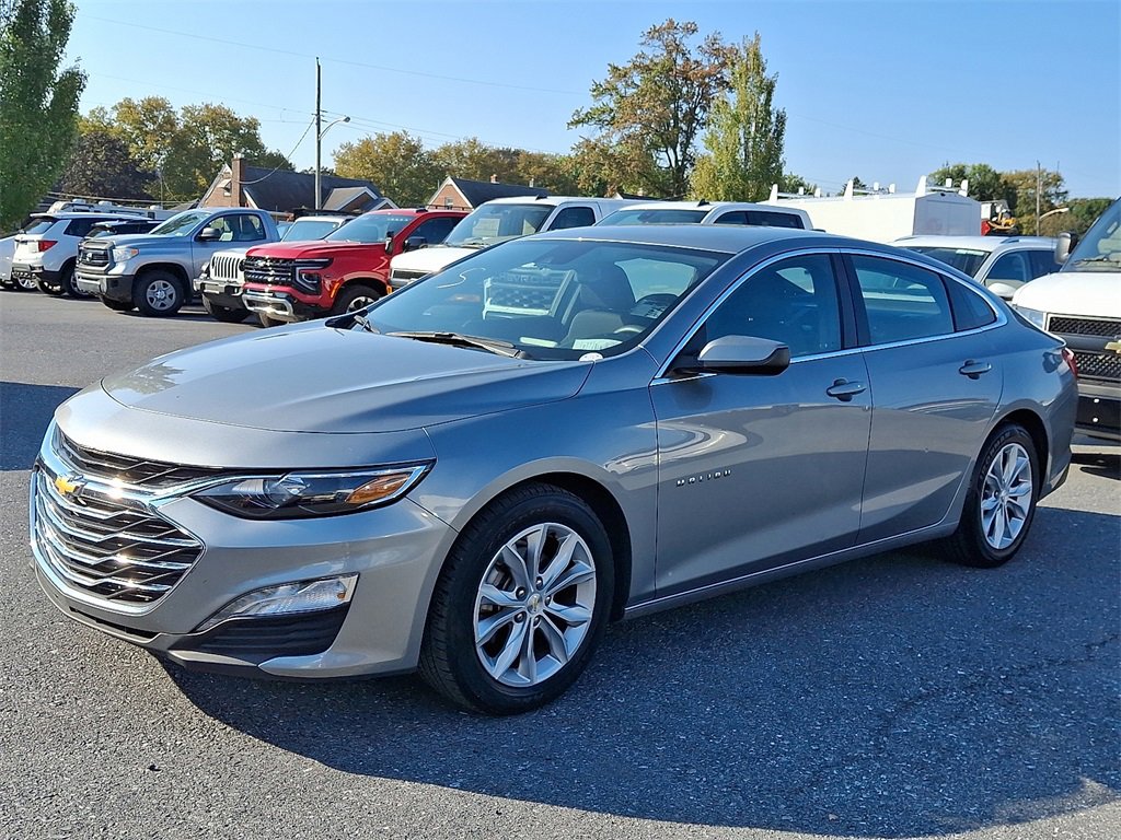2023 Chevrolet Malibu 1LT photo 3