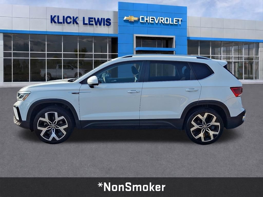 Used 2022 Volkswagen Taos 1.5T SEL SUV