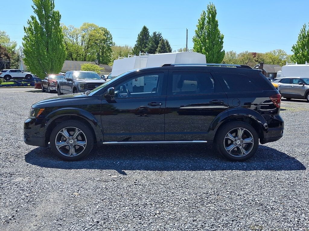 Used 2018 Dodge Journey Crossroad SUV