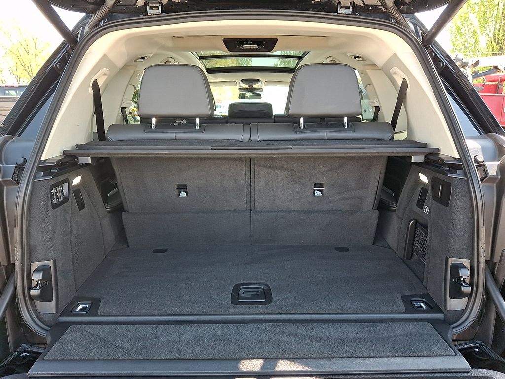 2023 BMW X7 40i - Photo 28