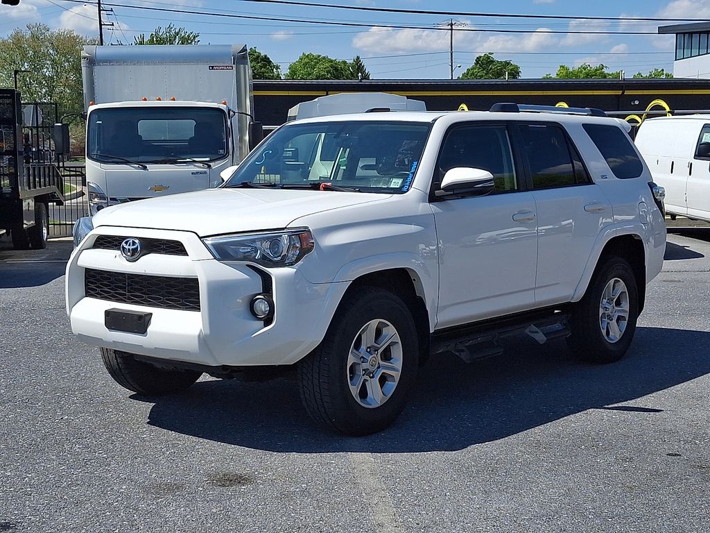 2019 Toyota 4Runner SR5 Premium 4x4 V6's photo