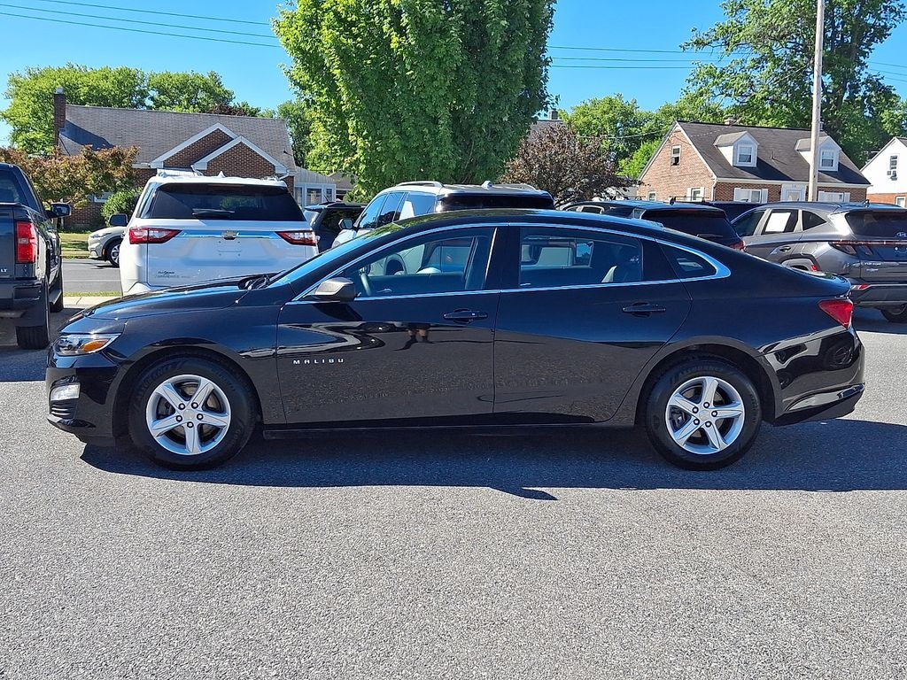Used 2023 Chevrolet Malibu LS w/1LS Sedan