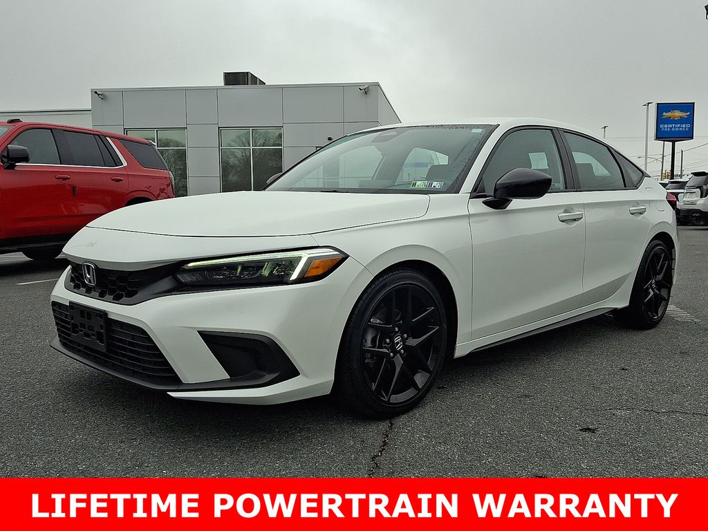 2024 Honda Civic Hatchback Sport's photo