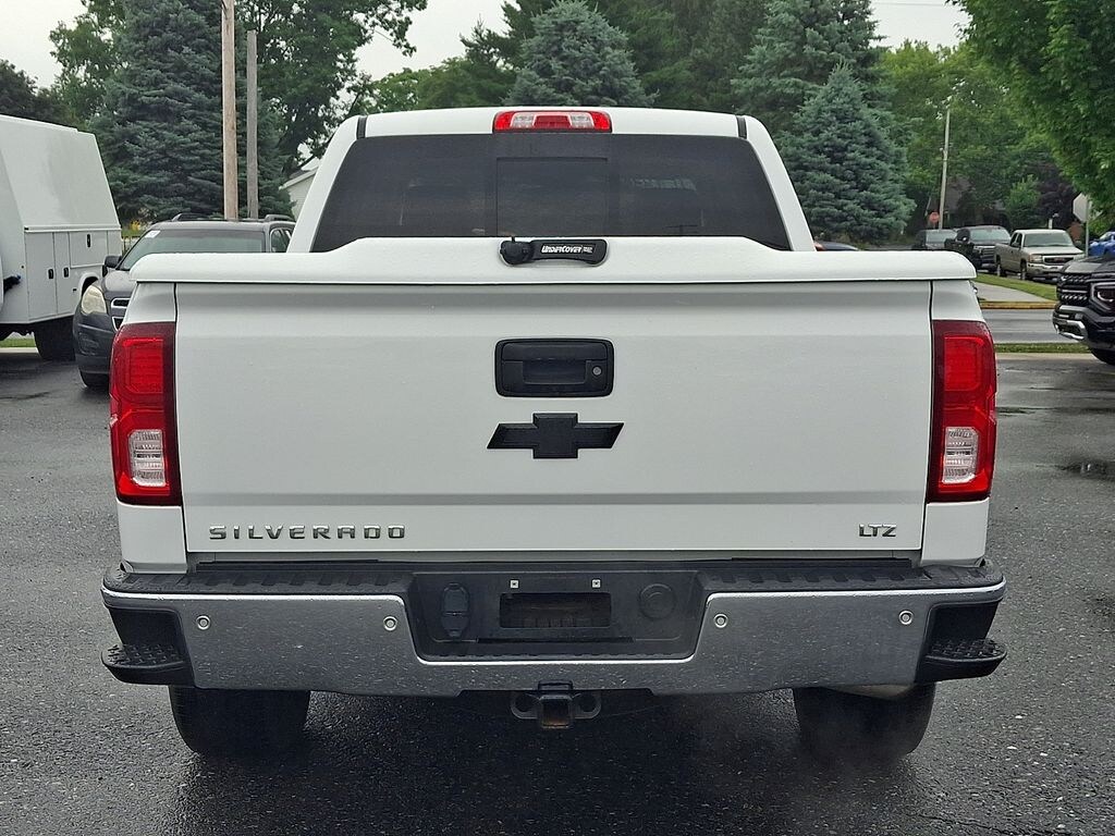 Used 2018 Chevrolet Silverado 1500 LTZ w/1LZ Truck Crew Cab