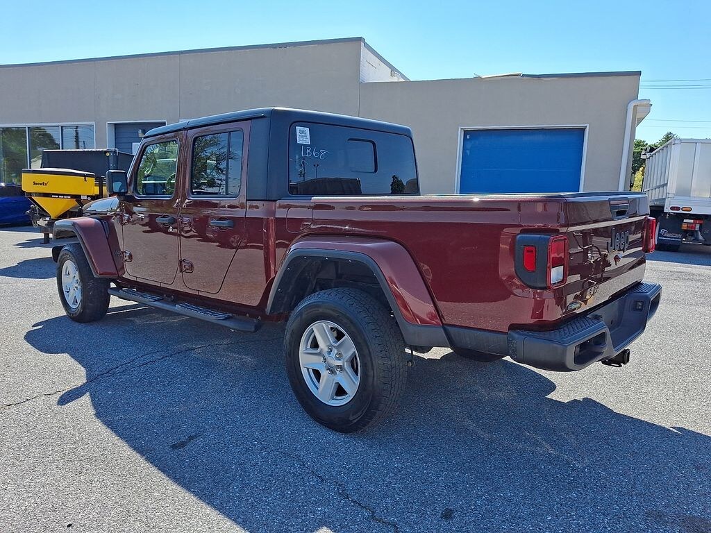 Used 2022 Jeep Gladiator Sport Truck Crew Cab