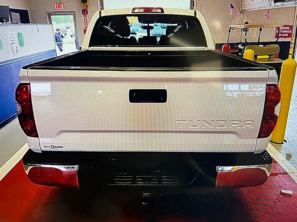 2017 Toyota Tundra