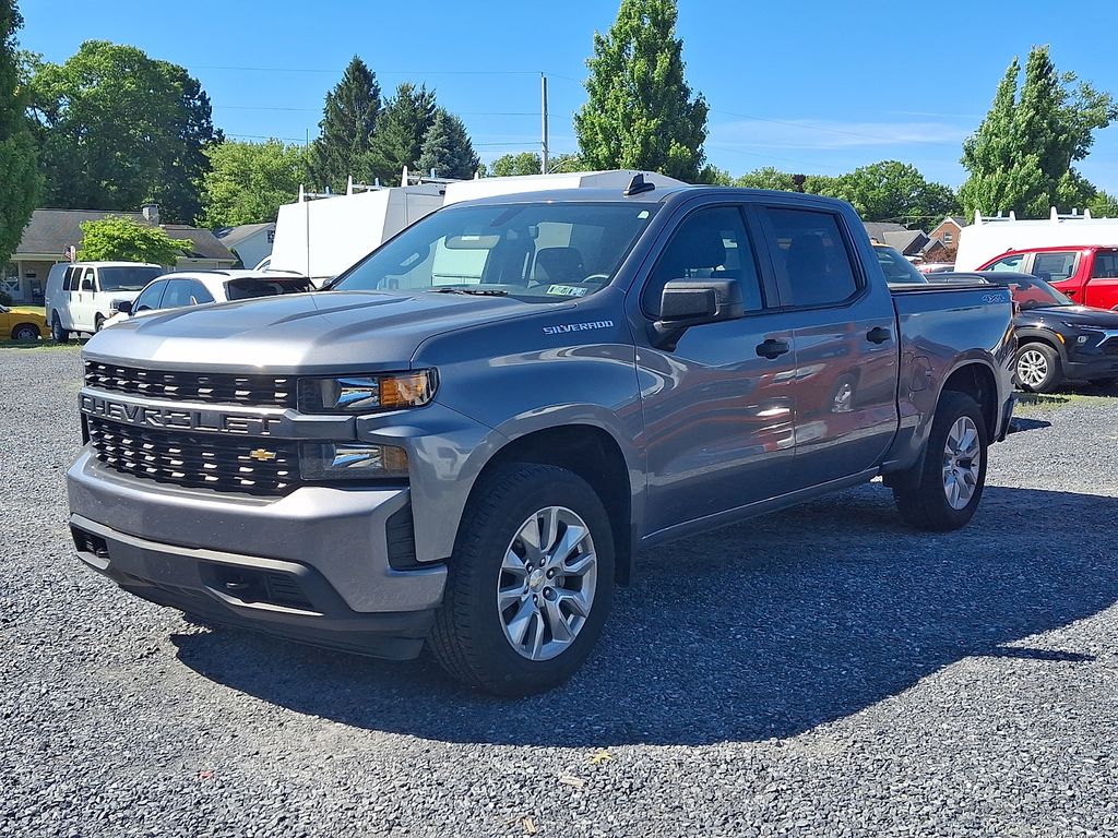 2022 Chevrolet Silverado 1500 Custom 4X4 Crew Cab Short Box's photo
