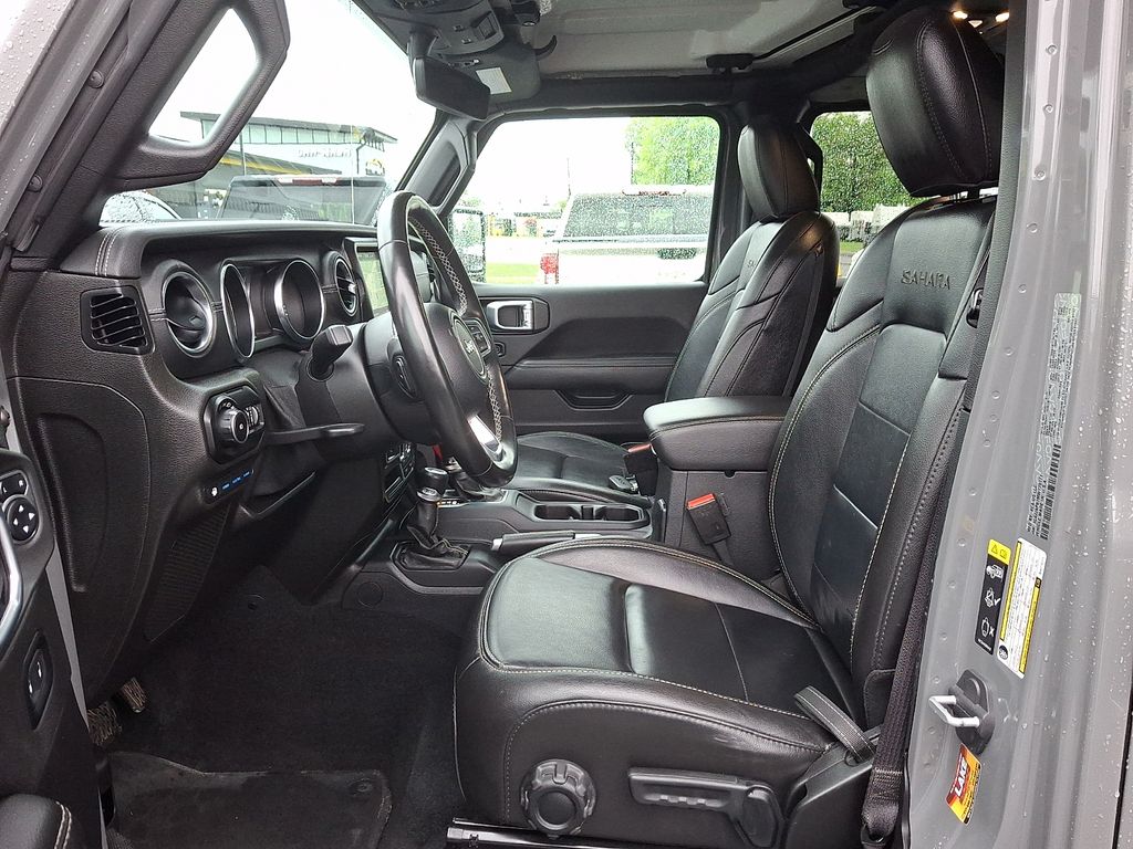 2021 Jeep Wrangler Unlimited Sahara 4XE - Photo 12