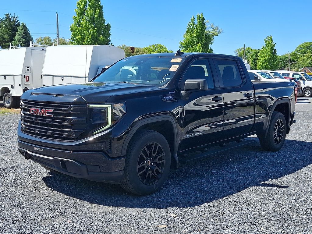 2024 GMC Sierra Pro 4WD Crew Cab Short Box's photo