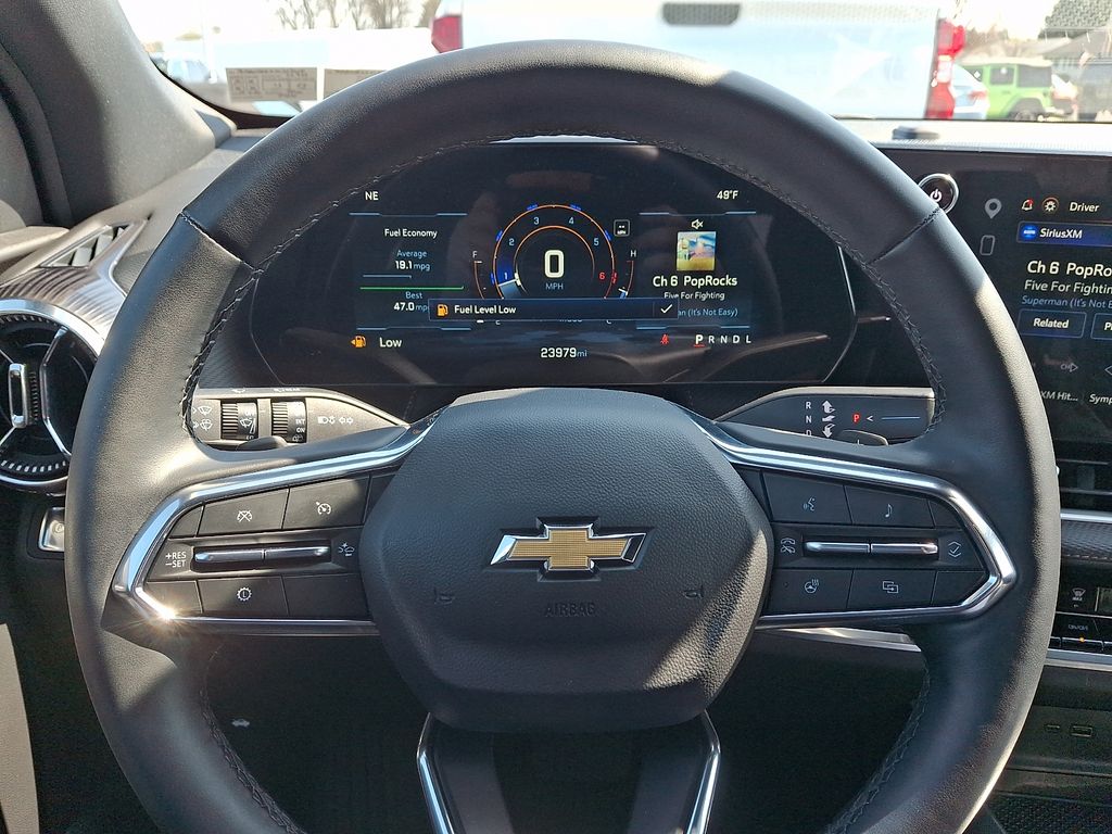 2025 Chevrolet Equinox LT - Photo 18