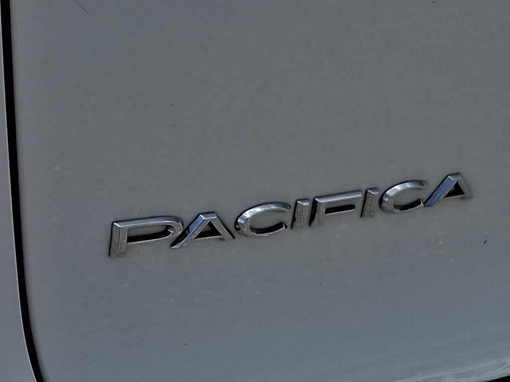 2020 Chrysler Pacifica Touring L Plus - Photo 29