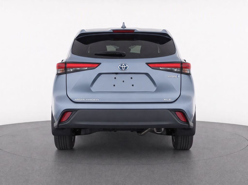 Used 2020 Toyota Highlander Hybrid XLE SUV