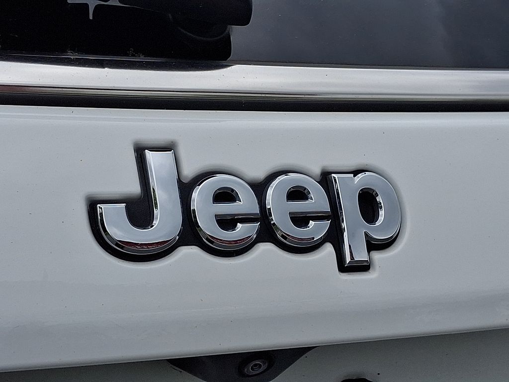2025 Jeep Compass Limited - Photo 29