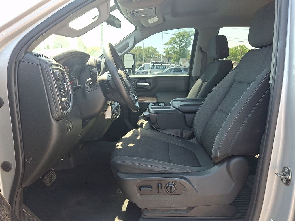 2020 Chevrolet Silverado 2500HD LT - Photo 12