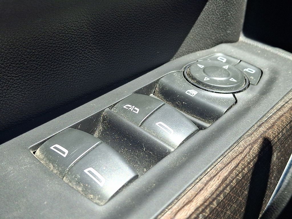 2020 Chevrolet Silverado 2500HD LT - Photo 21