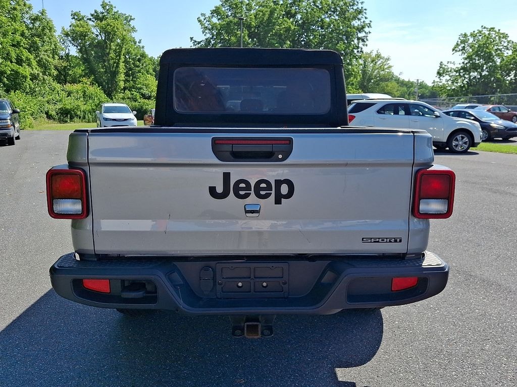 Used 2020 Jeep Gladiator Sport Truck Crew Cab