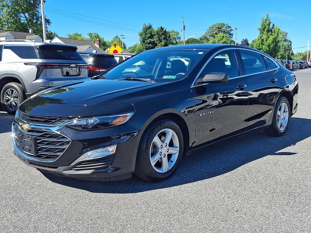 Used 2023 Chevrolet Malibu LS w/1LS Sedan