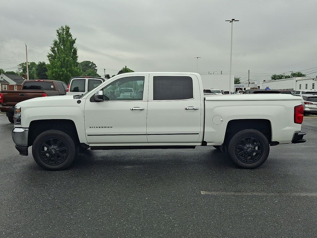 Used 2018 Chevrolet Silverado 1500 LTZ w/1LZ Truck Crew Cab
