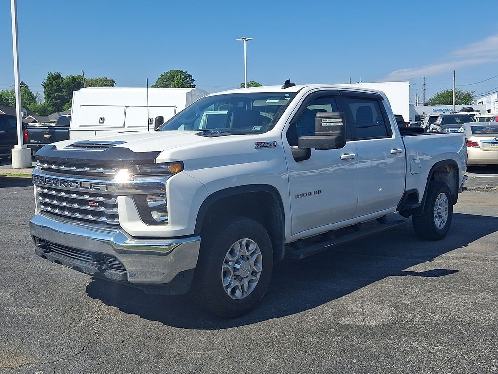 2020 Chevrolet Silverado HD LT 4WD Crew Cab Standard Box's photo