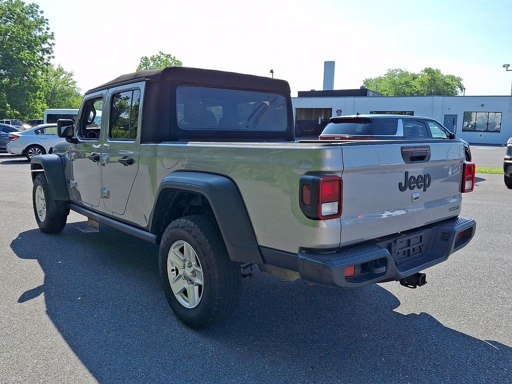 Used 2020 Jeep Gladiator Sport Truck Crew Cab