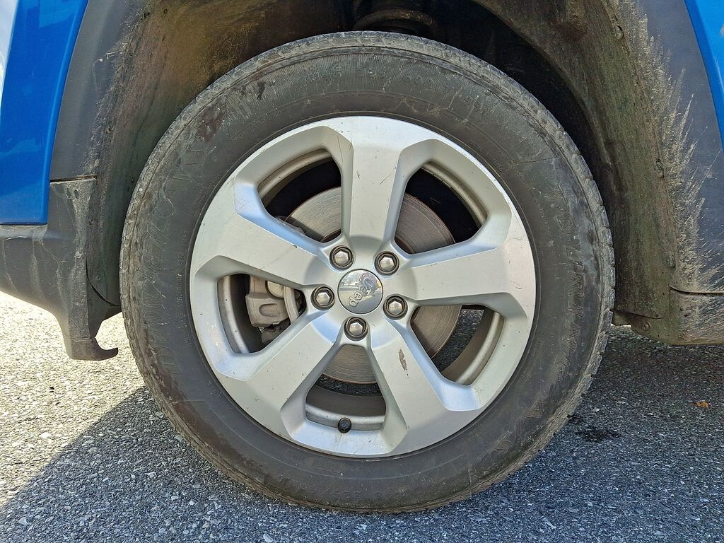 Used 2019 Jeep Compass Latitude 4x4 SUV