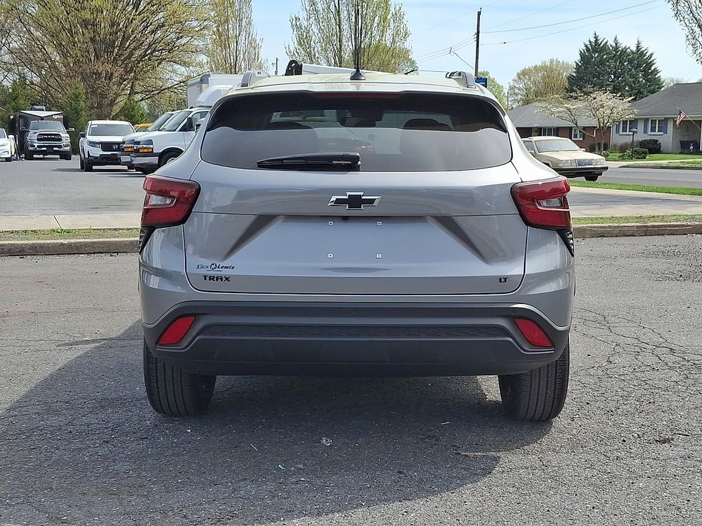 Used 2026 Chevrolet Trax LT SUV