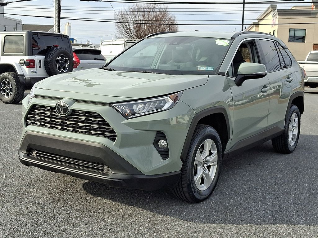 2021 Toyota RAV4 XLE