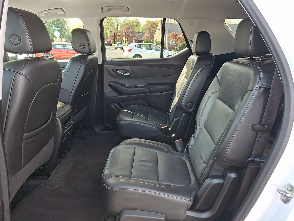 2021 Chevrolet Traverse Premier - Photo 10