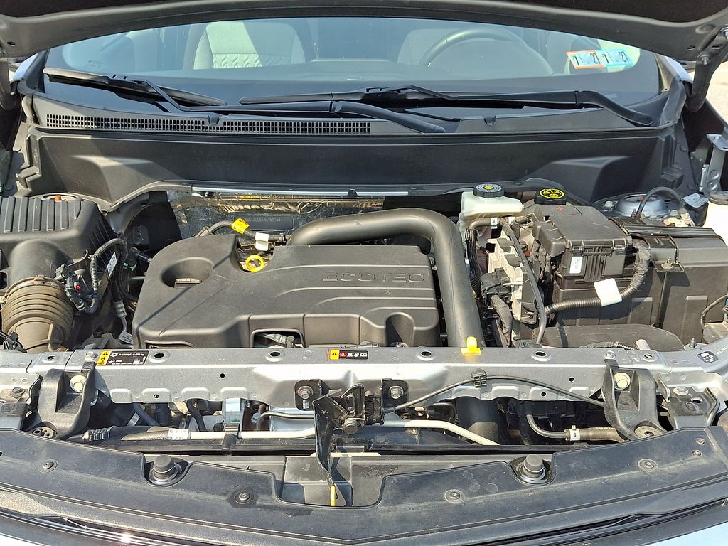 2024 Chevrolet Equinox LT - Photo 24