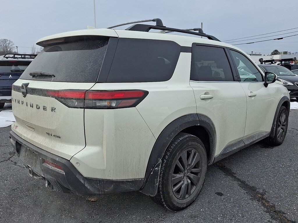 Used 2022 Nissan Pathfinder SV SUV