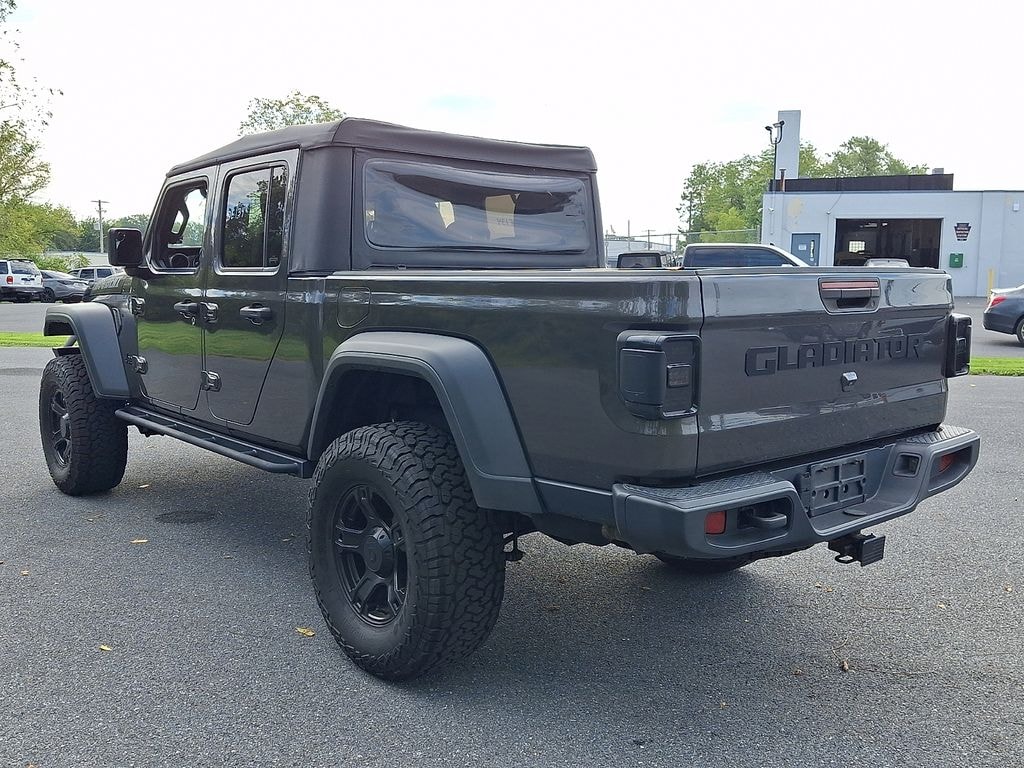 Used 2020 Jeep Gladiator Sport Truck Crew Cab