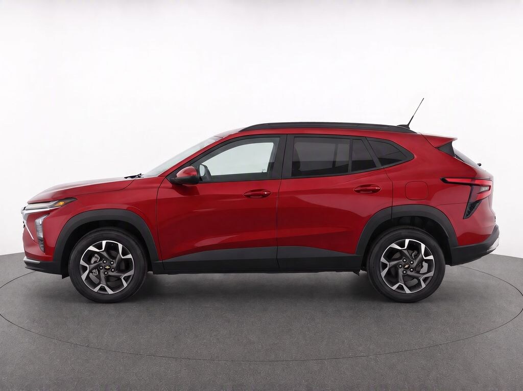 Used 2024 Chevrolet Trax LT SUV