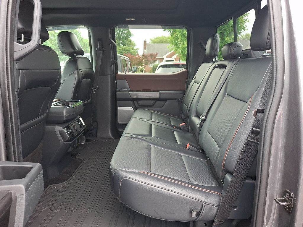 2021 Ford F-150 Lariat - Photo 9