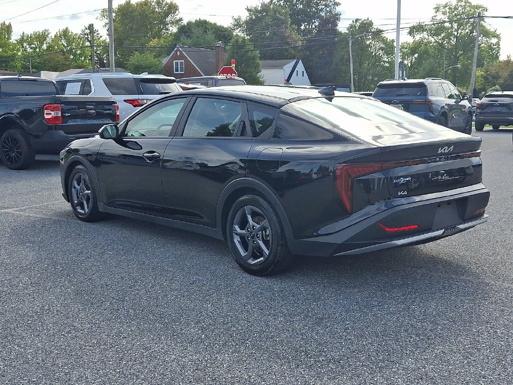 Certified 2025 Kia K4 LXS Sedan