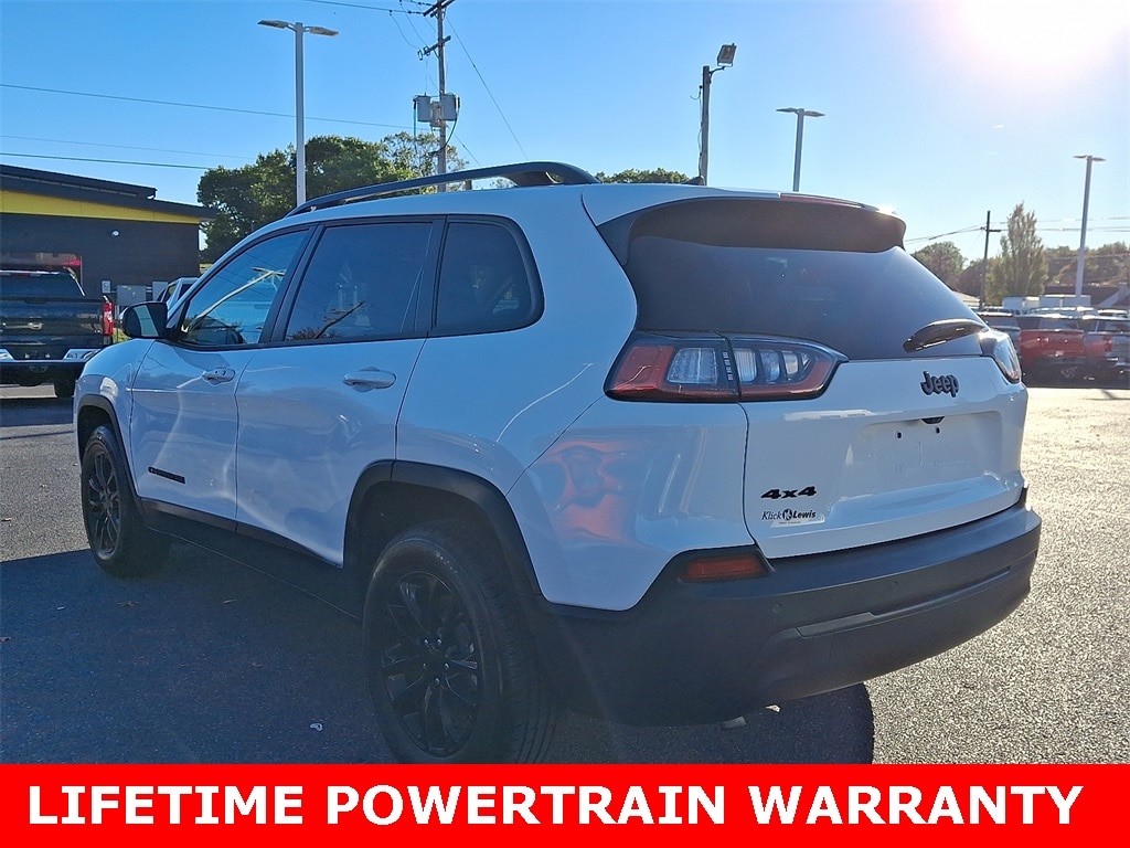 Used 2023 Jeep Cherokee Altitude Lux SUV