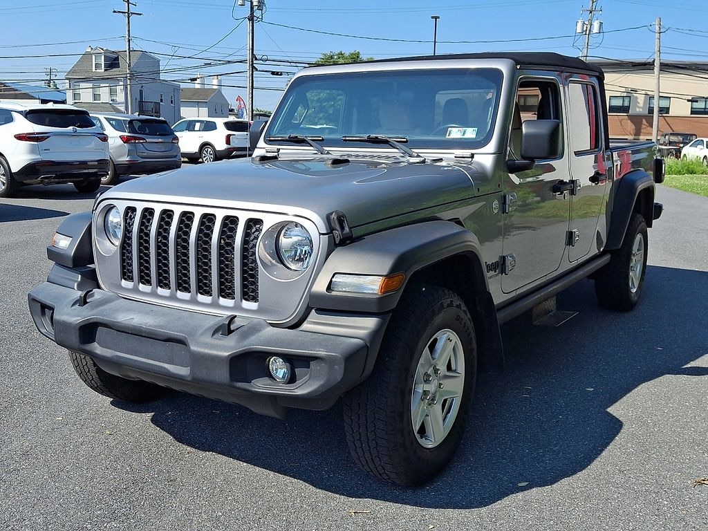 Used 2020 Jeep Gladiator Sport Truck Crew Cab