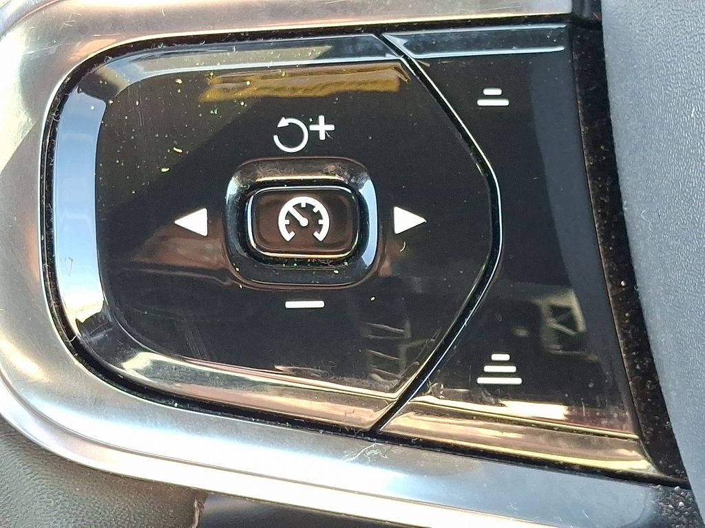 2023 Polestar 2 Base - Photo 17