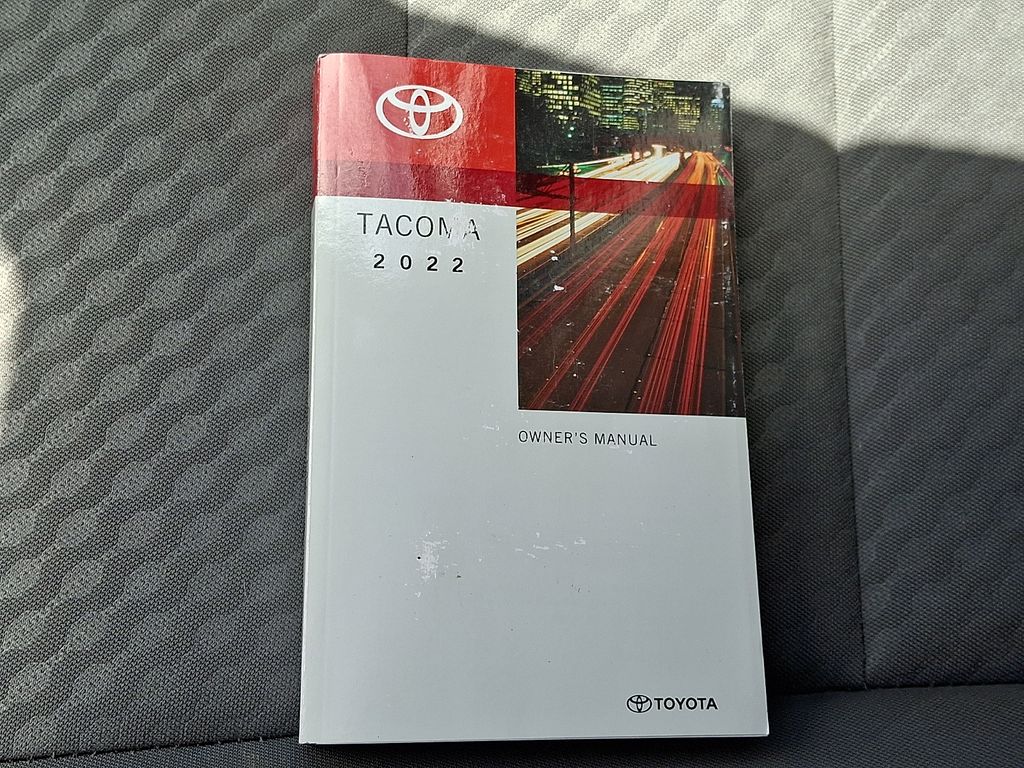 2022 Toyota Tacoma TRD Off Road - Photo 27