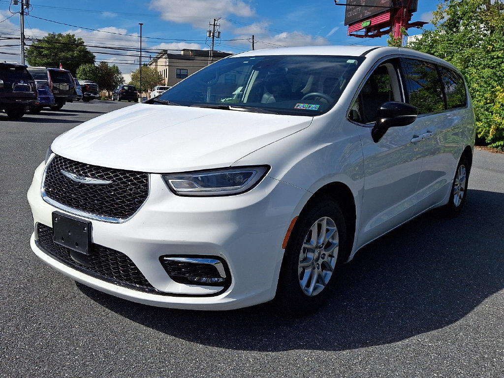 Used 2024 Chrysler Pacifica Touring L Van Passenger Van