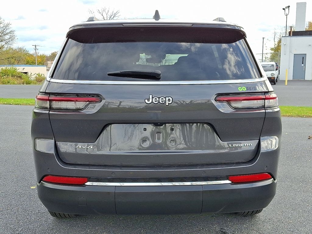 Used 2023 Jeep Grand Cherokee L Laredo SUV