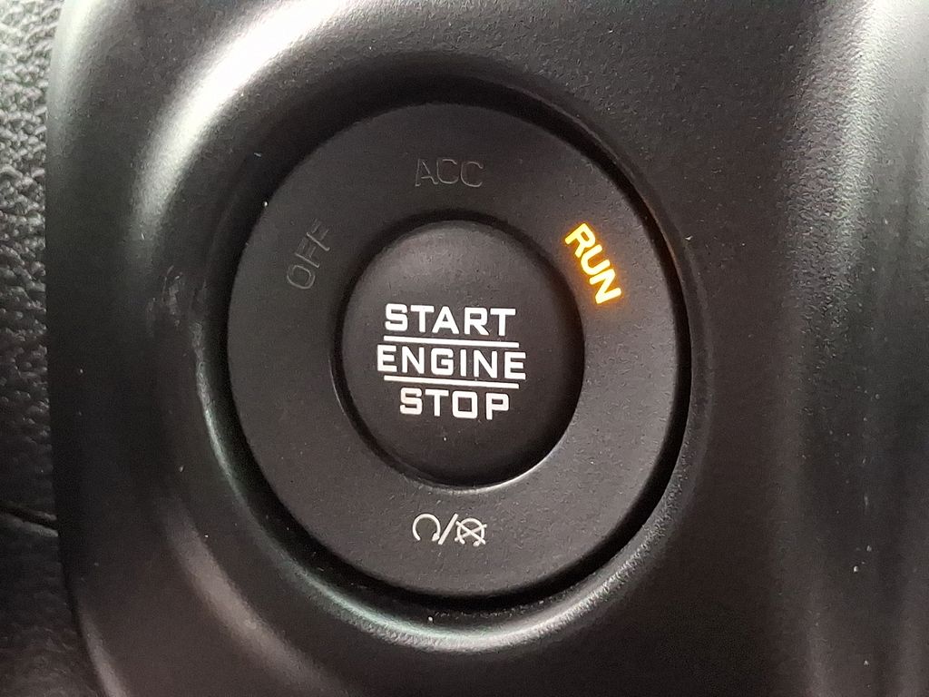 2021 Jeep Wrangler Unlimited Sahara 4XE - Photo 23
